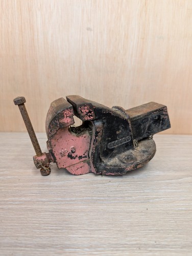 Record bench vice cast - vice, no.0