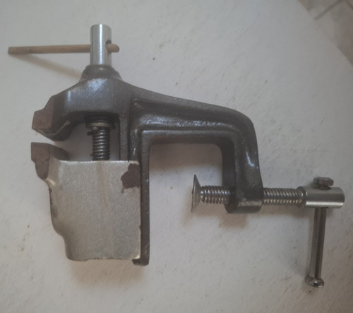 Heavy duty clamp bench - clamp-on,
